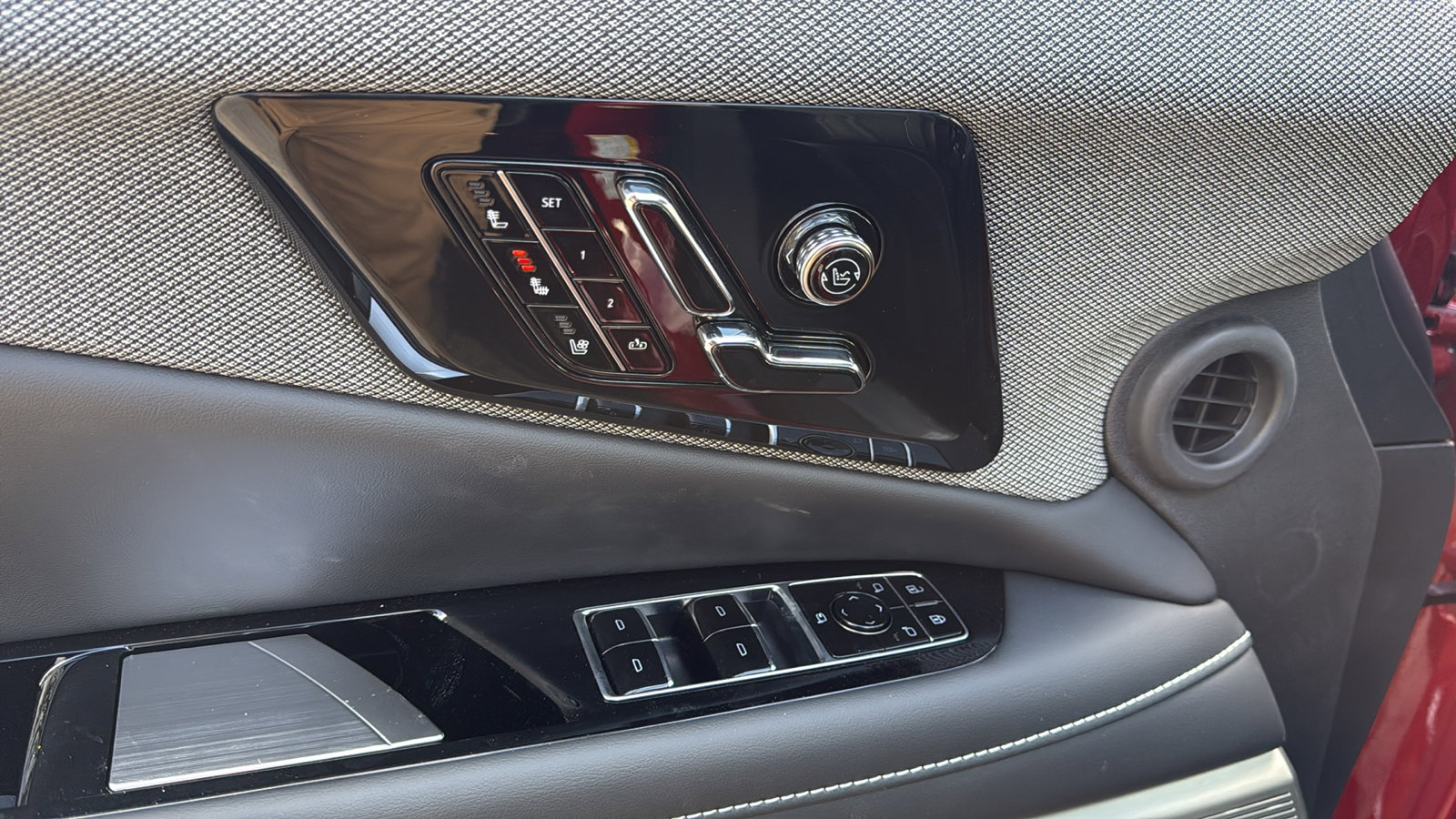 New 2026 Cadillac Optiq Sport 2 image 11