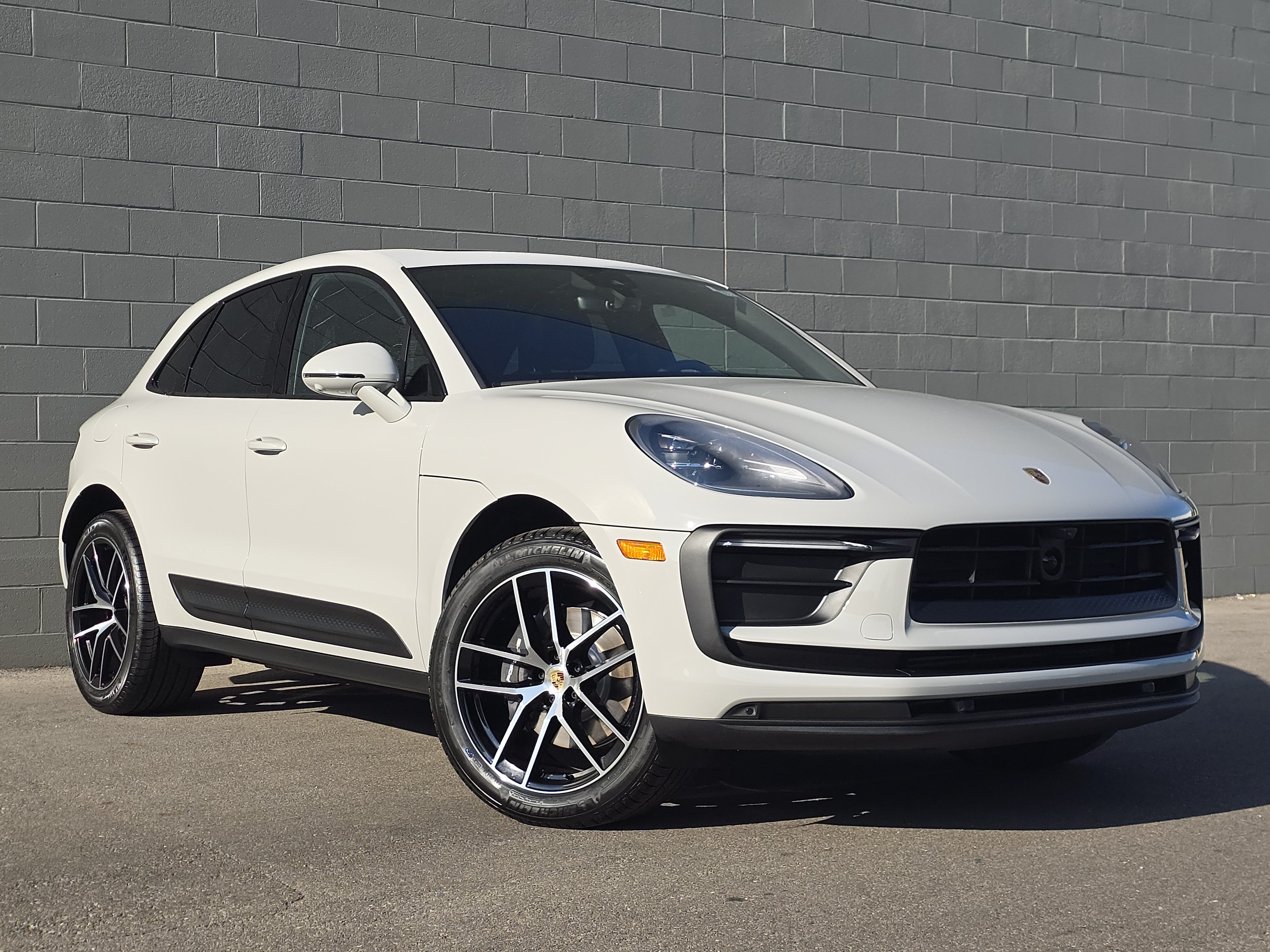 New 2026 Porsche Macan AWD/4WD image 12