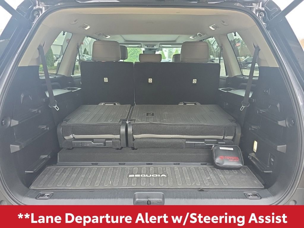 Used 2024 Toyota Sequoia Limited image 14