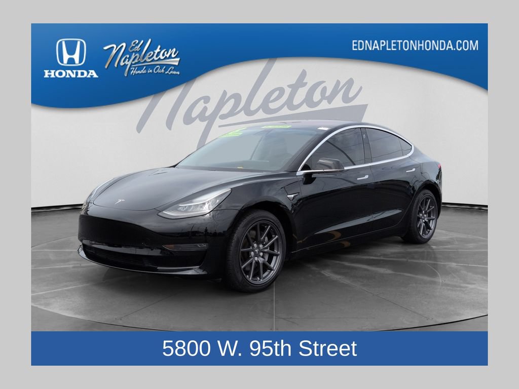 Used 2018 Tesla Model 3 Mid Range RWD image 1