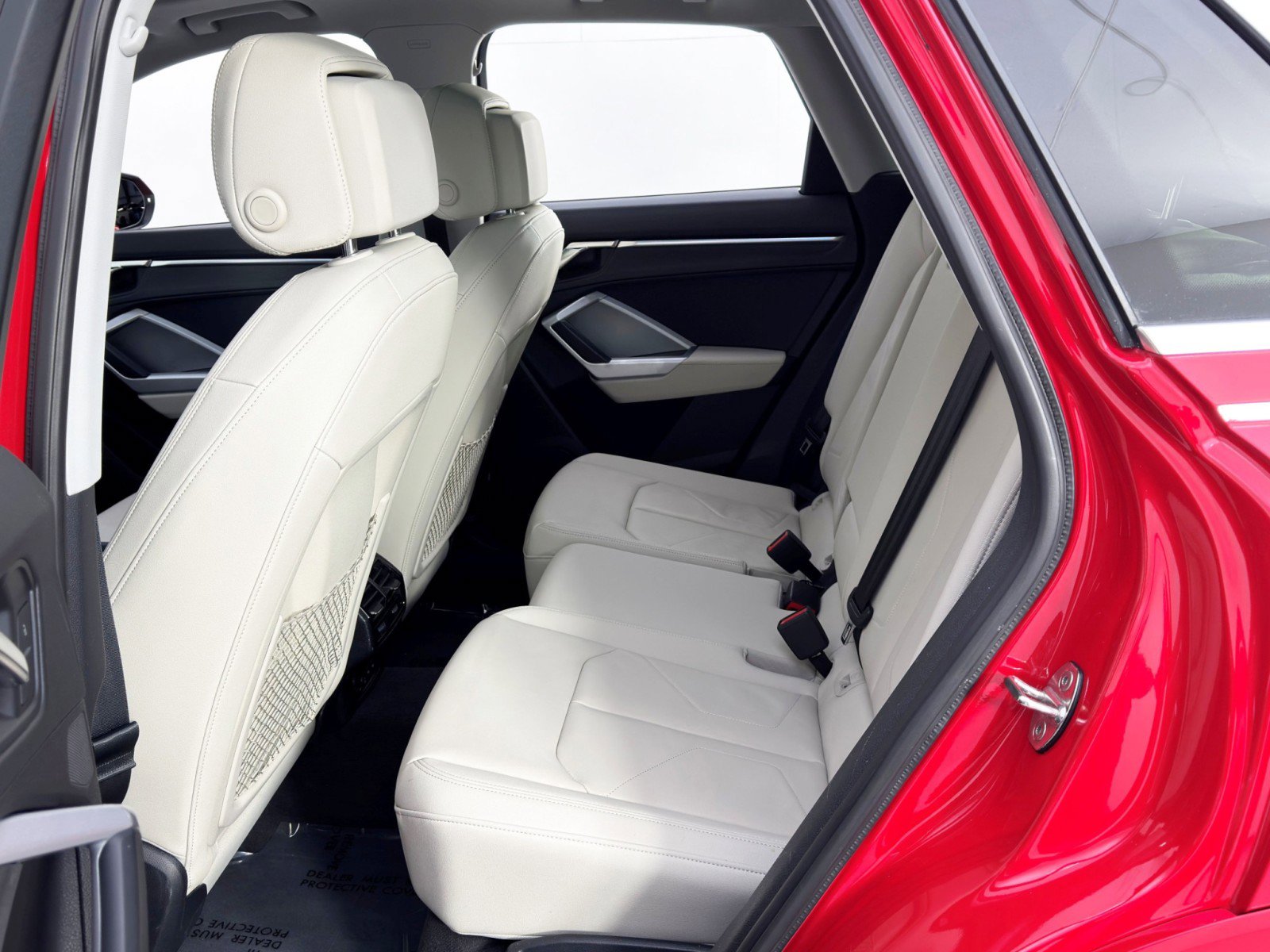 Used 2023 Audi Q3 2.0T Premium Plus image 40