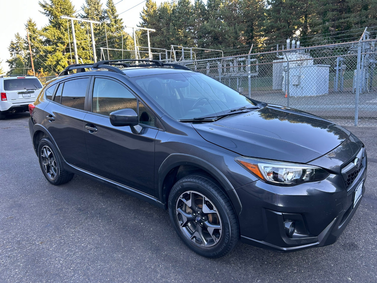 Used 2019 Subaru Crosstrek 2.0i Premium w/ Eyesight System image 3