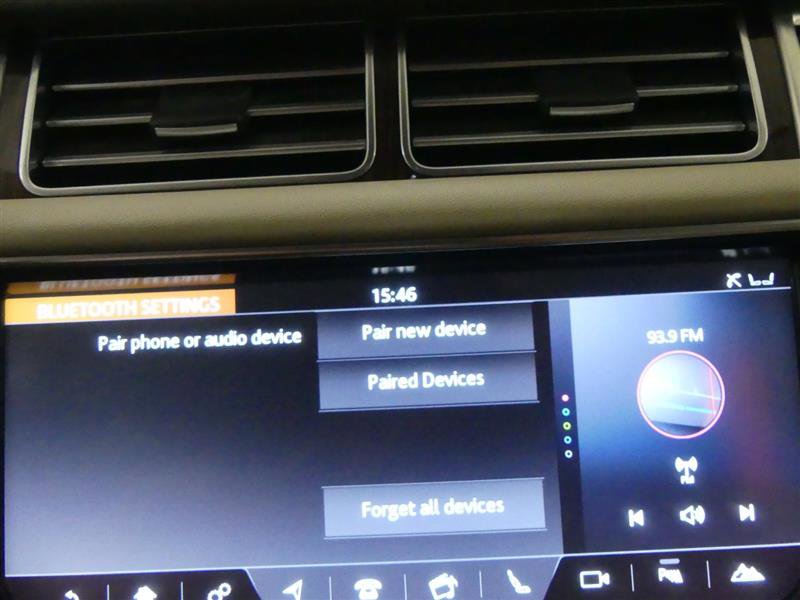 Used 2017 Land Rover Range Rover Supercharged AWD/4WD image 15
