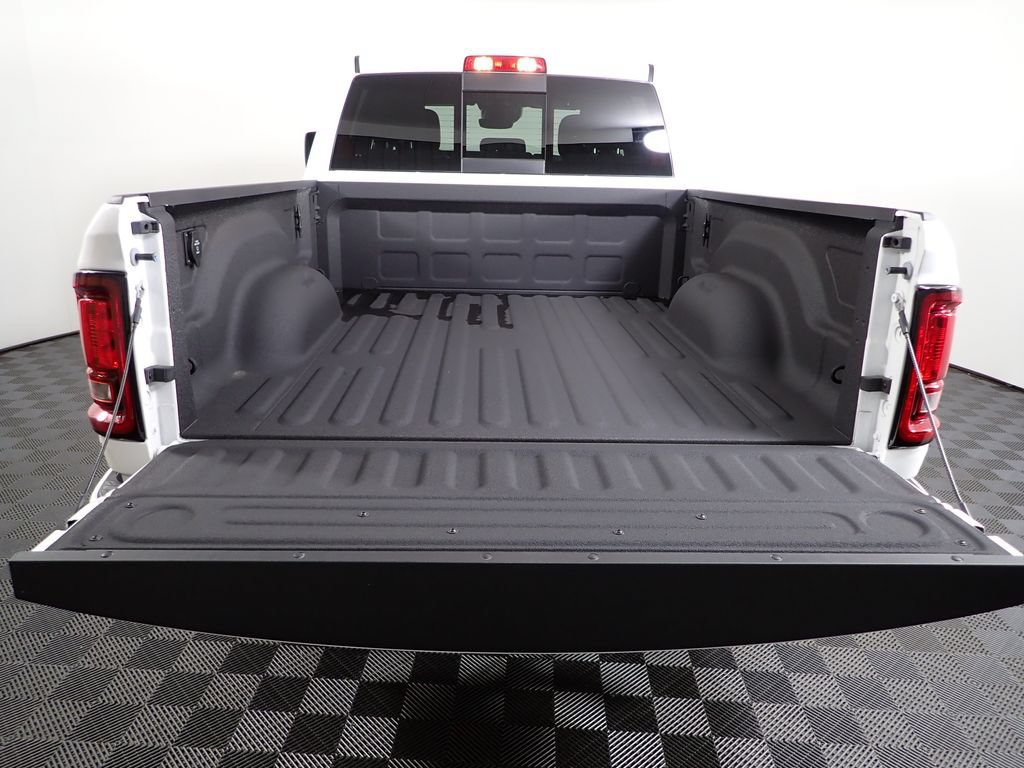 New 2026 RAM 2500 Tradesman AWD/4WD image 16