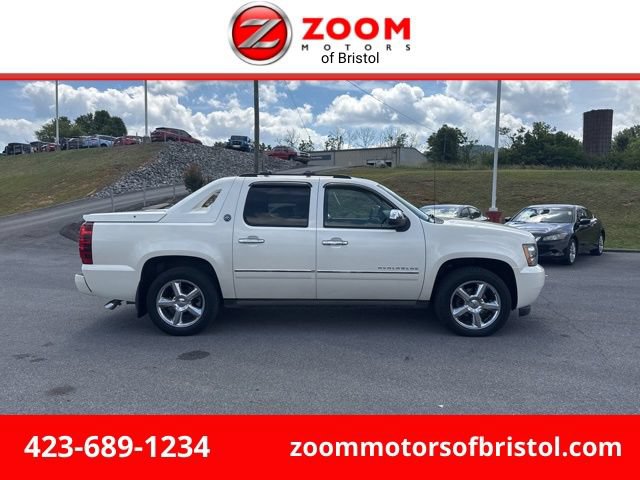 Used 2013 Chevrolet Avalanche LTZ