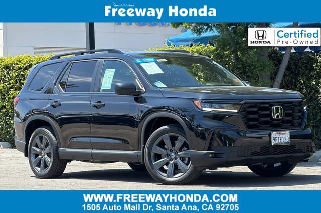 Certified 2025 Honda Pilot Sport