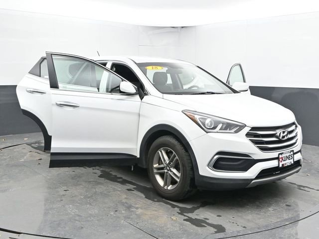 Used 2018 Hyundai Santa Fe Sport FWD image 29