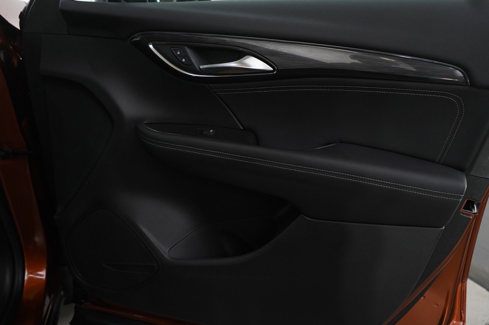 Used 2021 Buick Envision Essence image 9