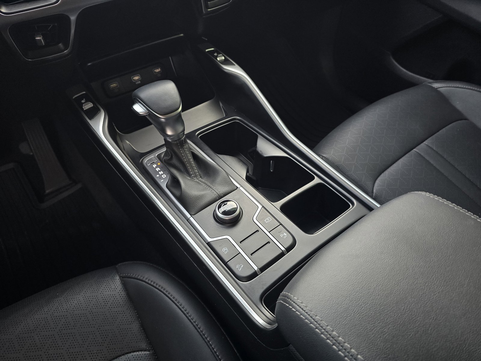 Used 2022 Kia Sorento S image 17