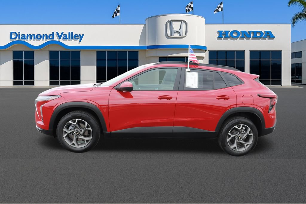 Used 2026 Chevrolet Trax LT FWD image 9
