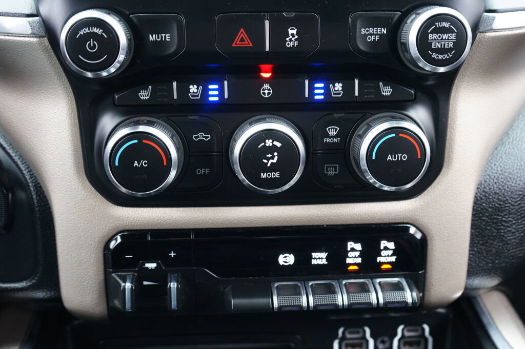 Used 2019 RAM 2500 Laramie image 19