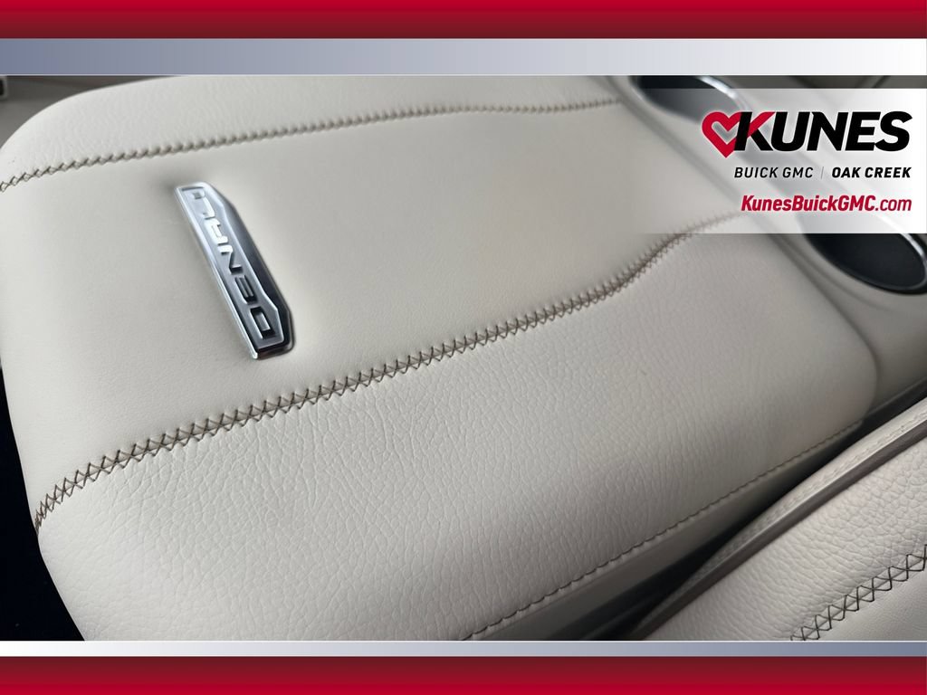 New 2026 GMC Yukon XL Denali w/ LPO, Floor Liner Package AWD/4WD image 30