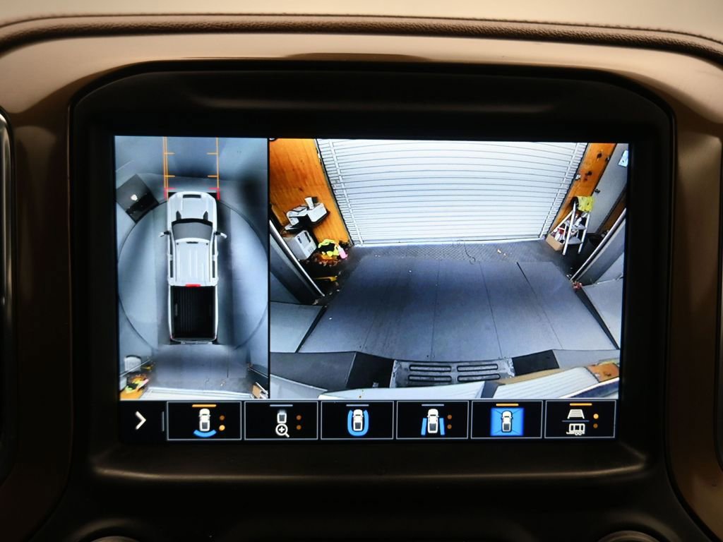 Used 2022 Chevrolet Silverado 2500 High Country w/ Safety Package II image 21