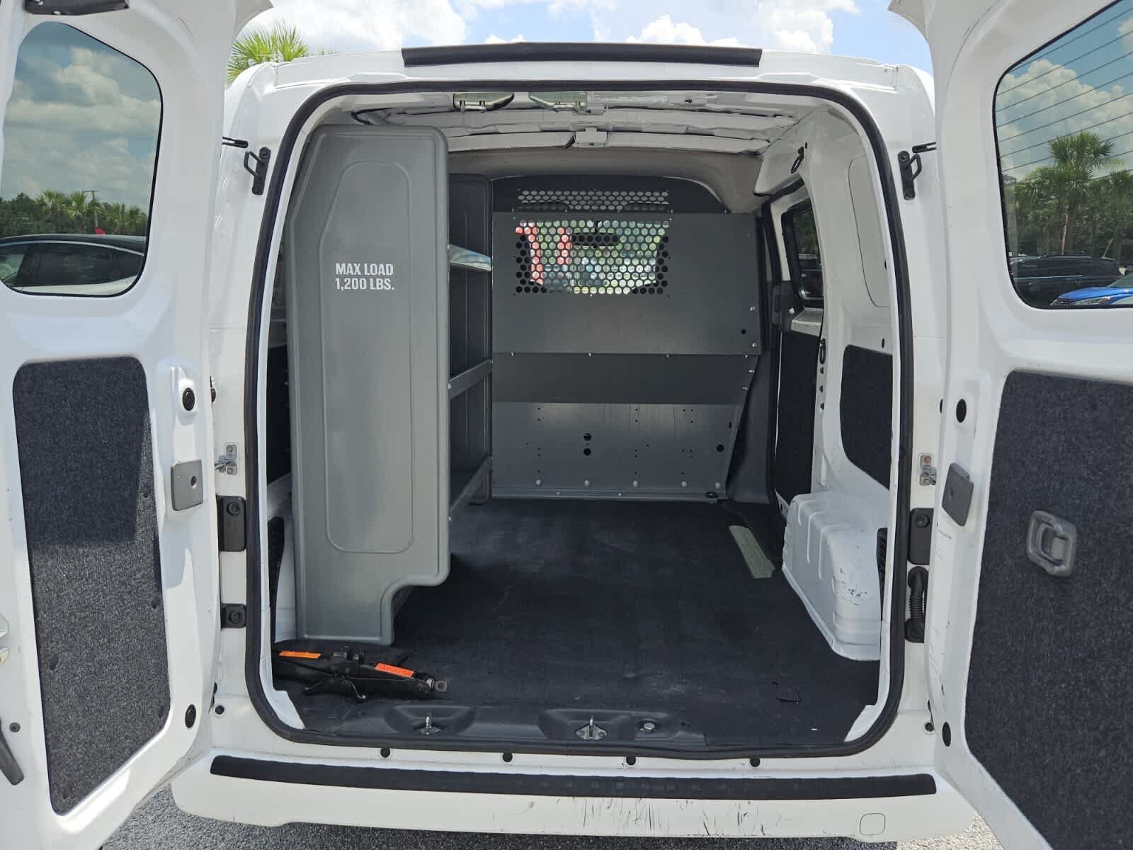 Used 2020 Nissan NV200 SV w/ Back Door Glass Package FWD image 6