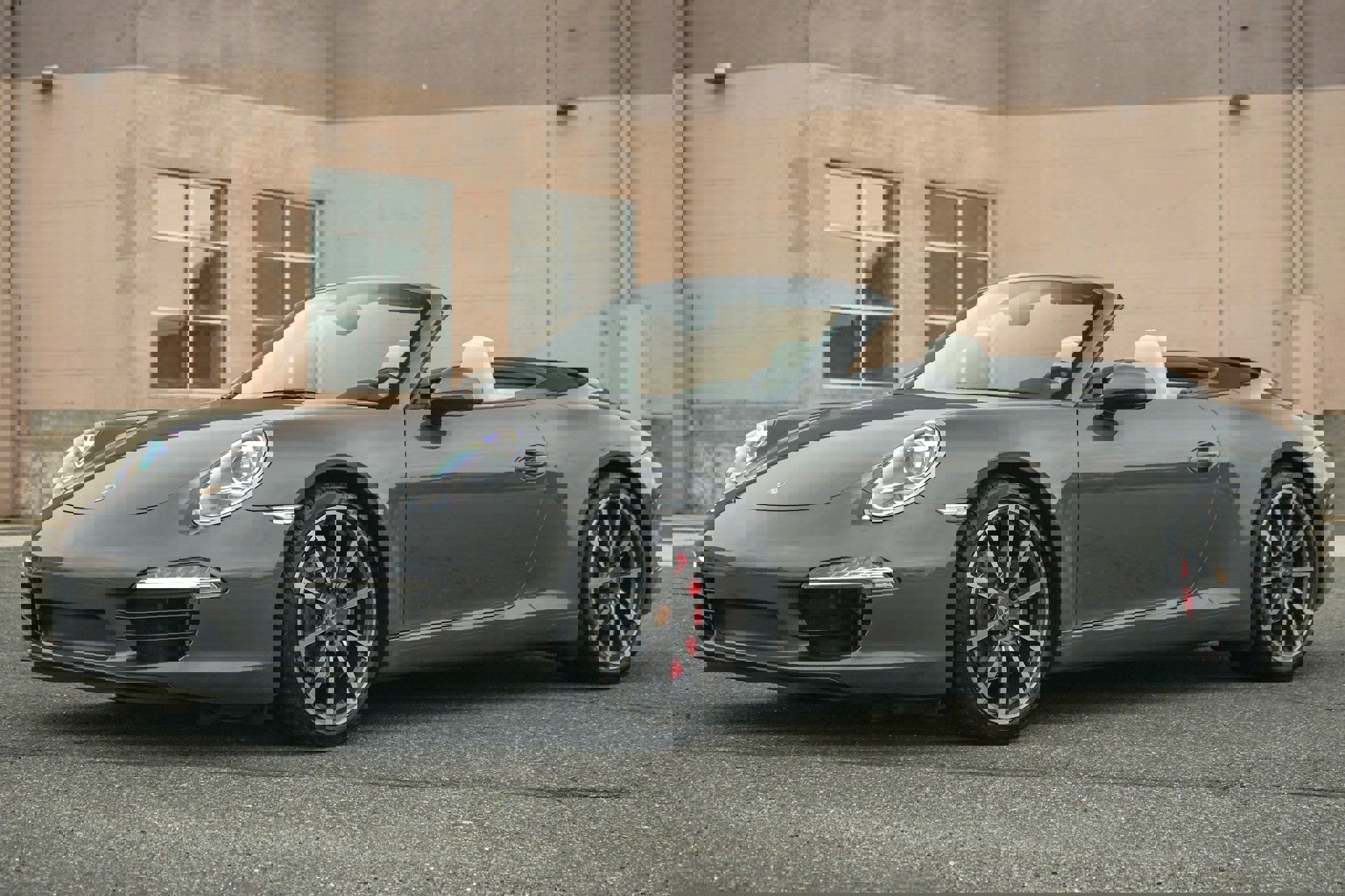 Used 2013 Porsche 911 Carrera S image 4