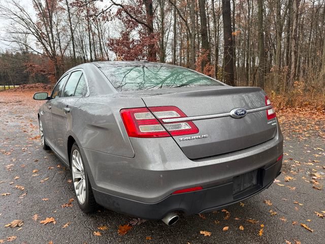 Used 2013 Ford Taurus Limited image 3