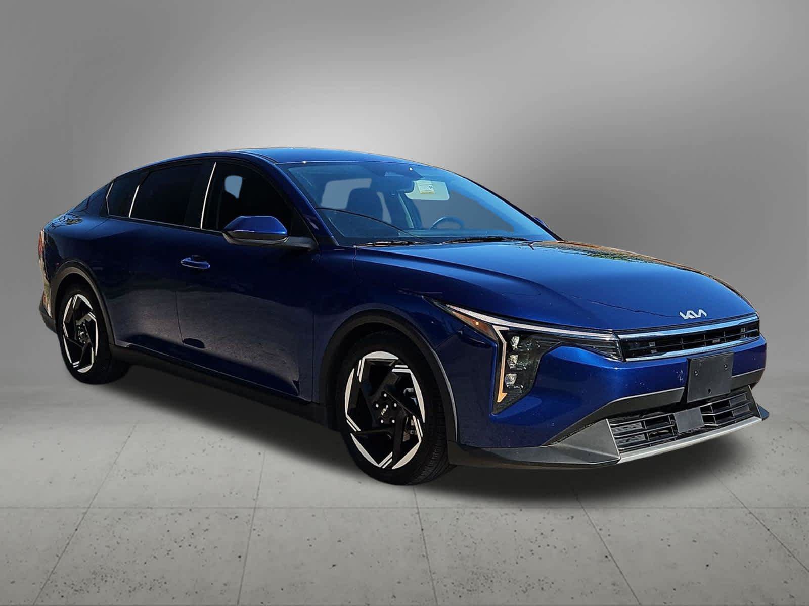 Certified 2025 Kia K4 EX FWD image 7