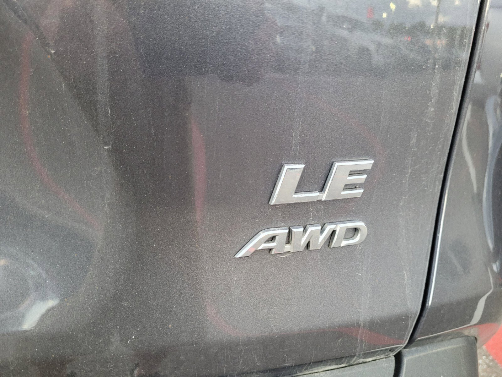 Used 2021 Toyota RAV4 LE image 5