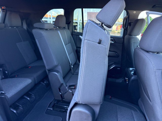 Certified 2025 GMC Acadia Elevation image 33