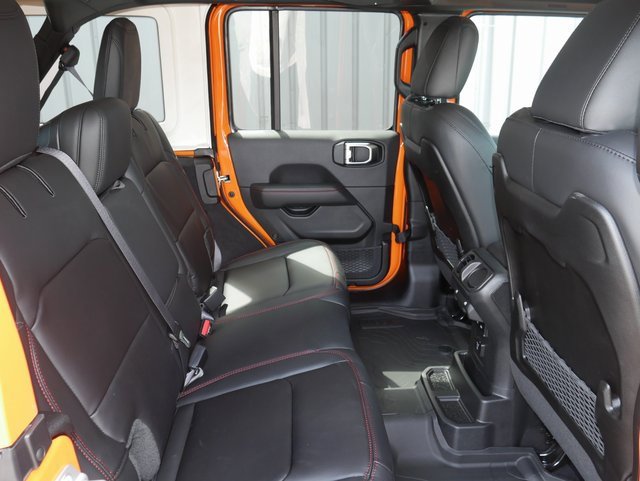 New 2025 Jeep Wrangler Unlimited Rubicon w/ XTREMEE 35" Tire Package image 27