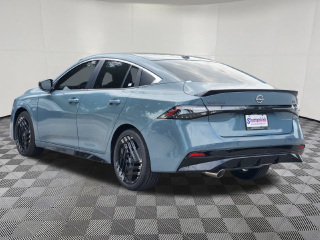 New 2026 Nissan Sentra SR w/ SR Premium Package FWD image 7