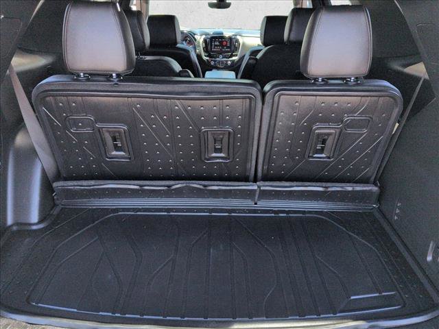 Used 2023 Chevrolet Traverse High Country FWD image 10