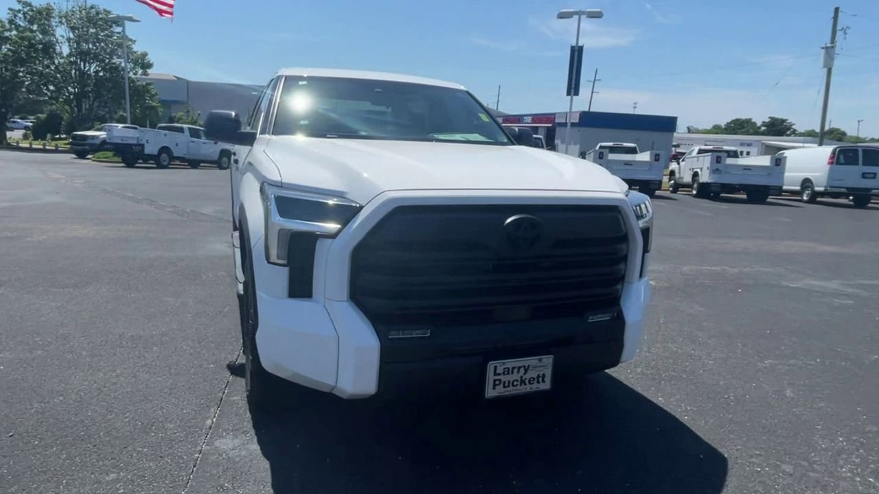 Used 2025 Toyota Tundra SR5 RWD image 3