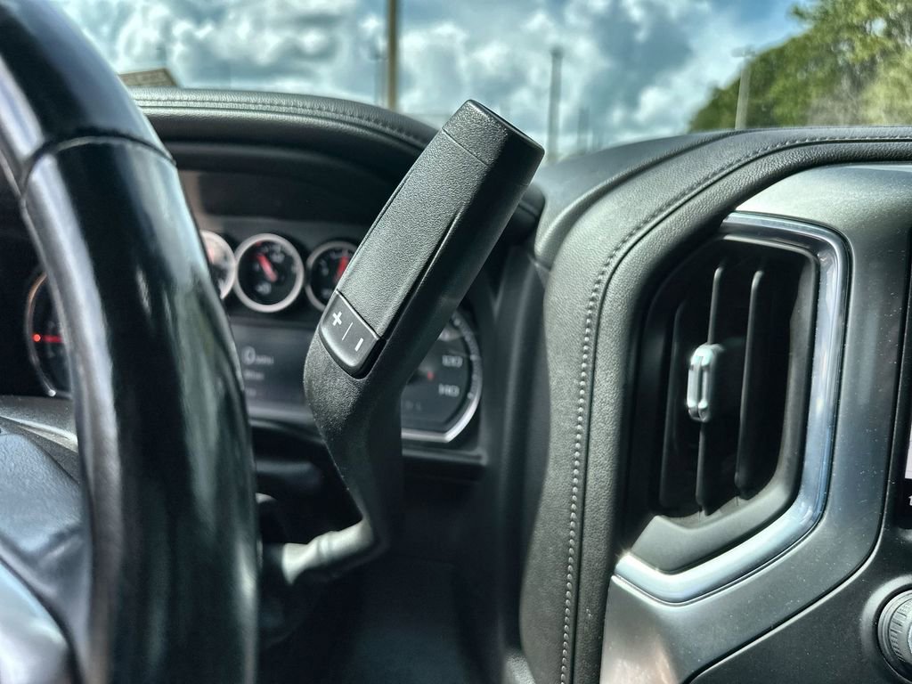 Certified 2020 Chevrolet Silverado 2500 LTZ w/ LTZ Plus Package image 16