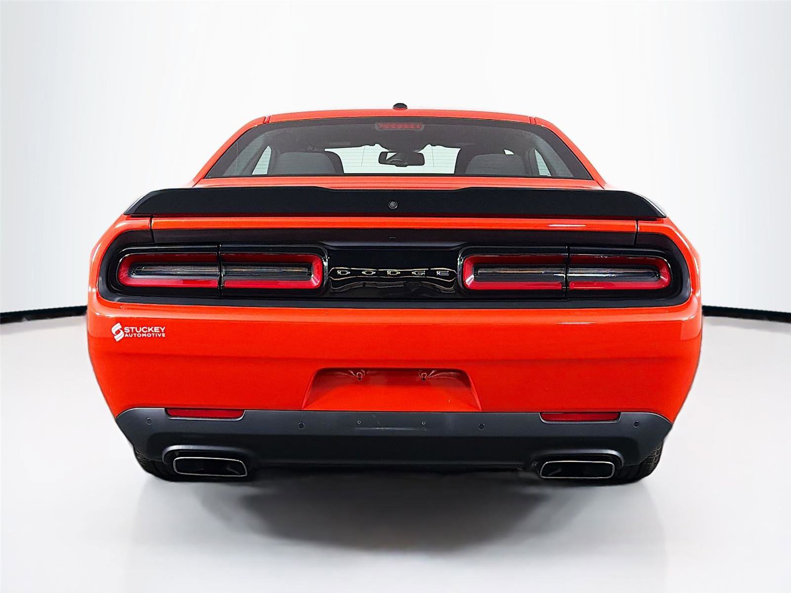 Used 2023 Dodge Challenger R/T image 6
