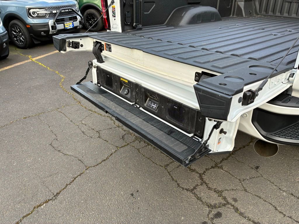 Used 2024 GMC Sierra 3500 Denali Ultimate image 10