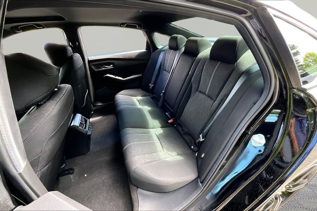 Certified 2025 Honda Accord Sport image 16