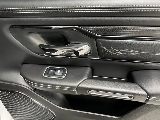 Used 2022 RAM 1500 Limited w/ Body-Colour Bumper Group AWD/4WD image 49