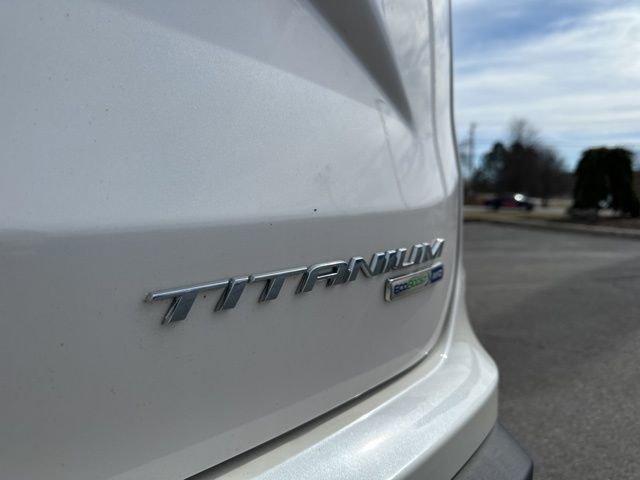 Used 2019 Ford Edge Titanium w/ Cold Weather Package image 8