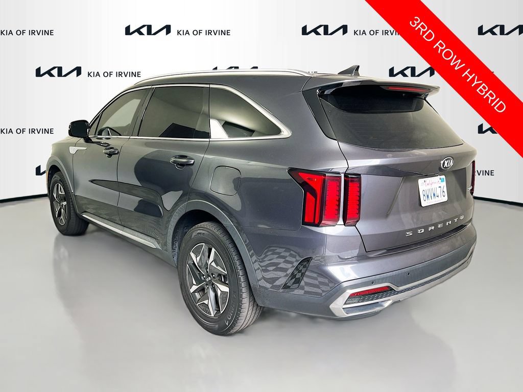 Certified 2021 Kia Sorento S FWD image 6