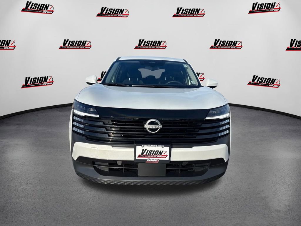 Certified 2025 Nissan Kicks SV image 2