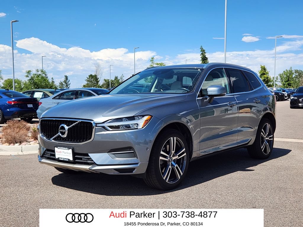 Used 2018 Volvo XC60 T6 Momentum w/ Vision Package AWD/4WD image 4