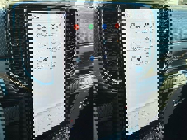 Used 2024 Ford Ranger XLT w/ Equipment Group 301A High image 22