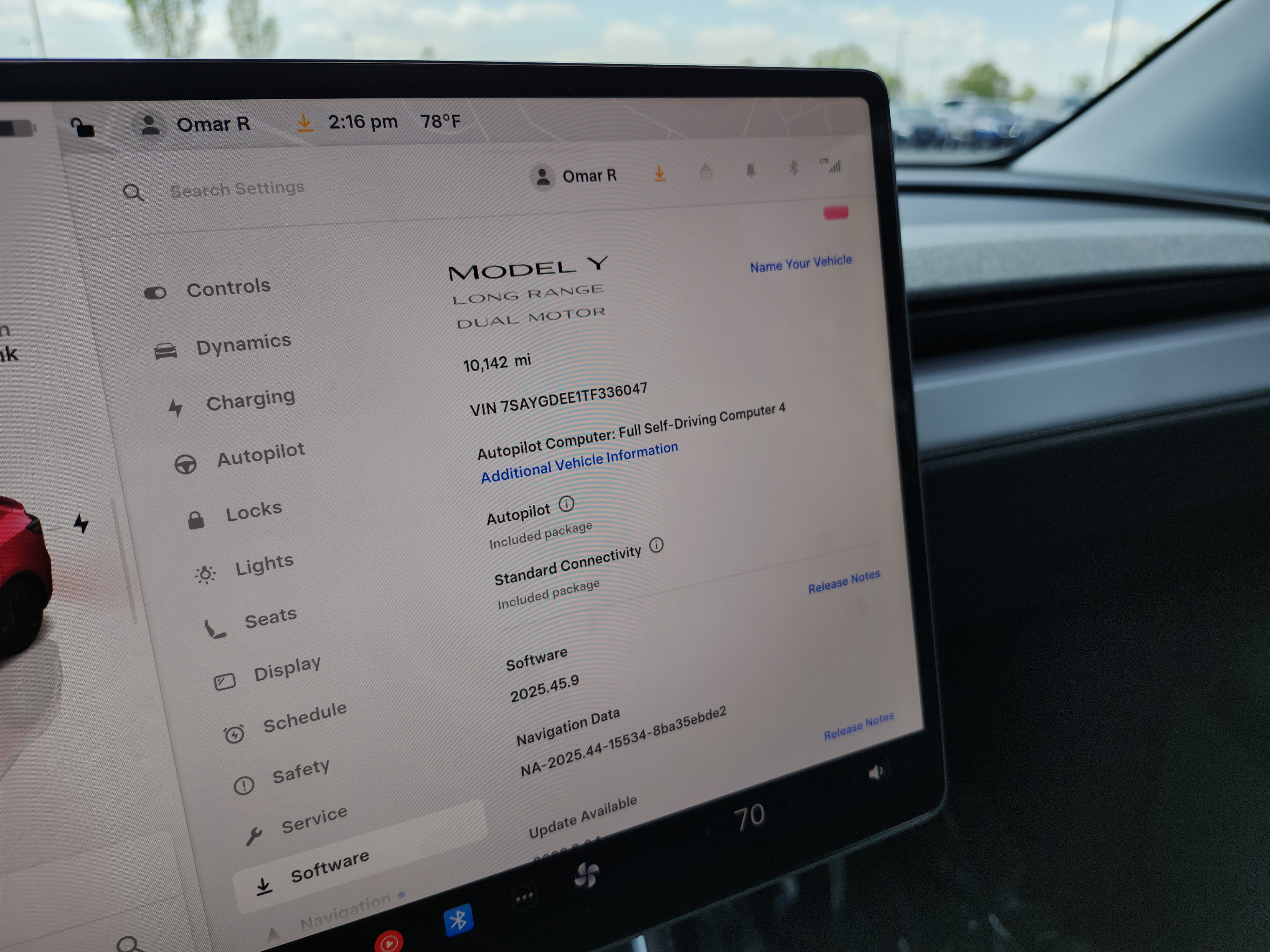 Used 2026 Tesla Model Y AWD image 31