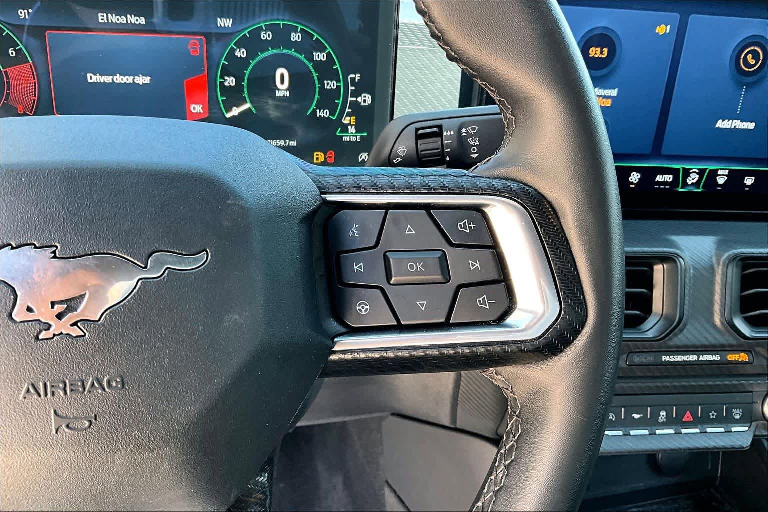 Used 2024 Ford Mustang Coupe RWD image 22