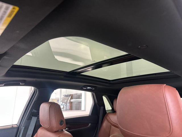 Certified 2025 Cadillac XT5 Sportv AWD/4WD image 21