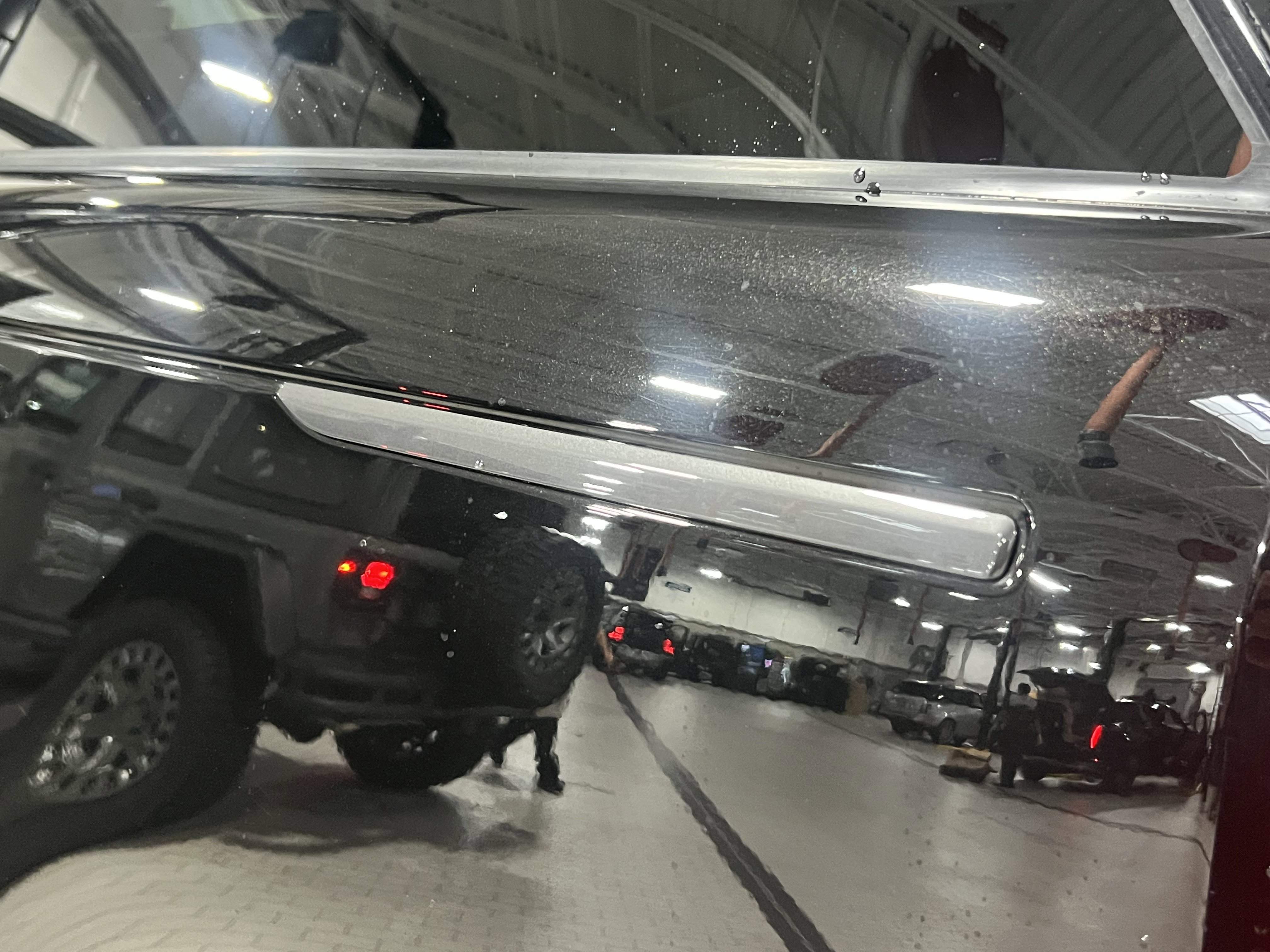 Used 2025 Land Rover Range Rover Long Wheelbase SE image 34