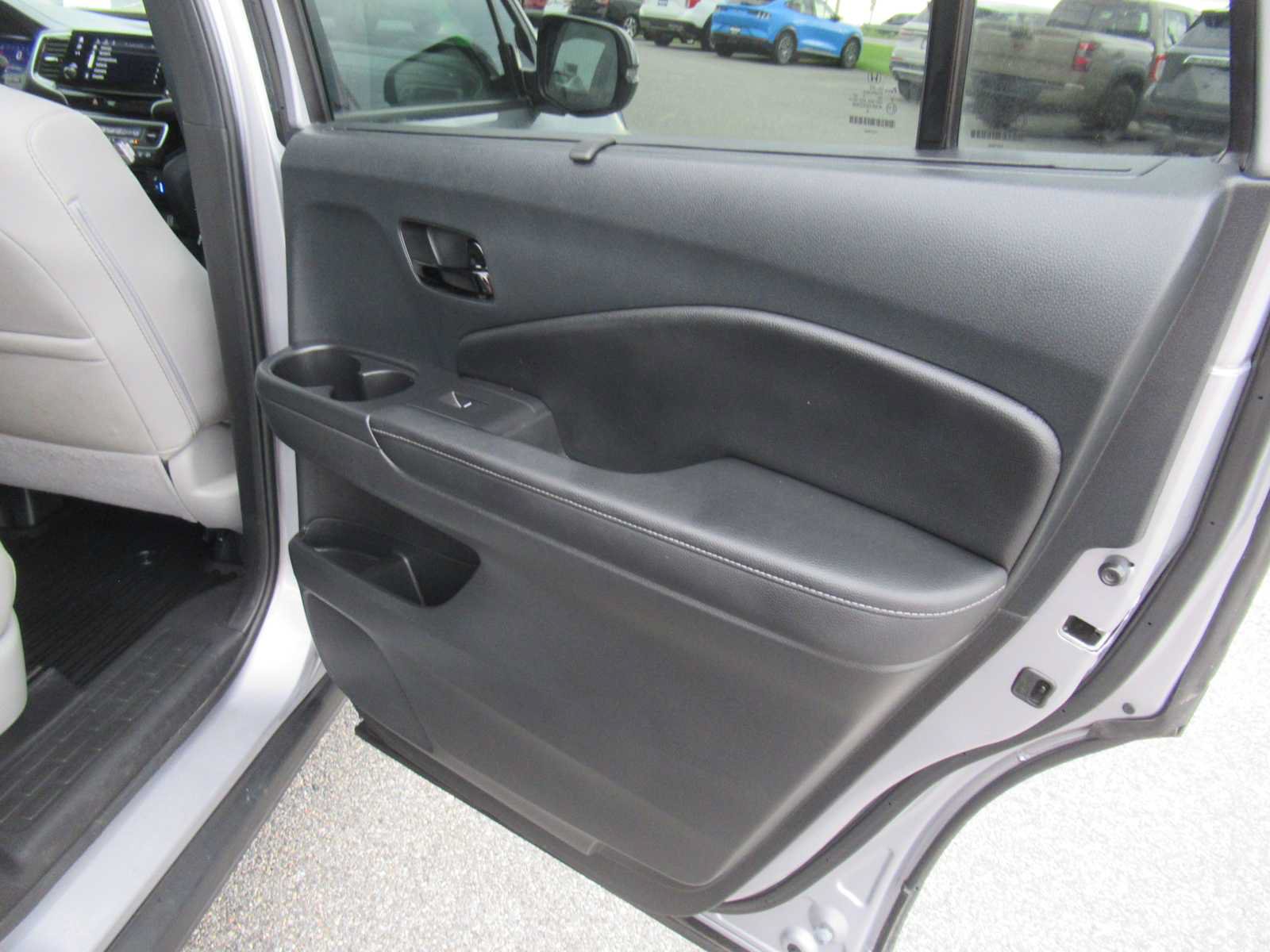 Used 2022 Honda Passport Elite image 24