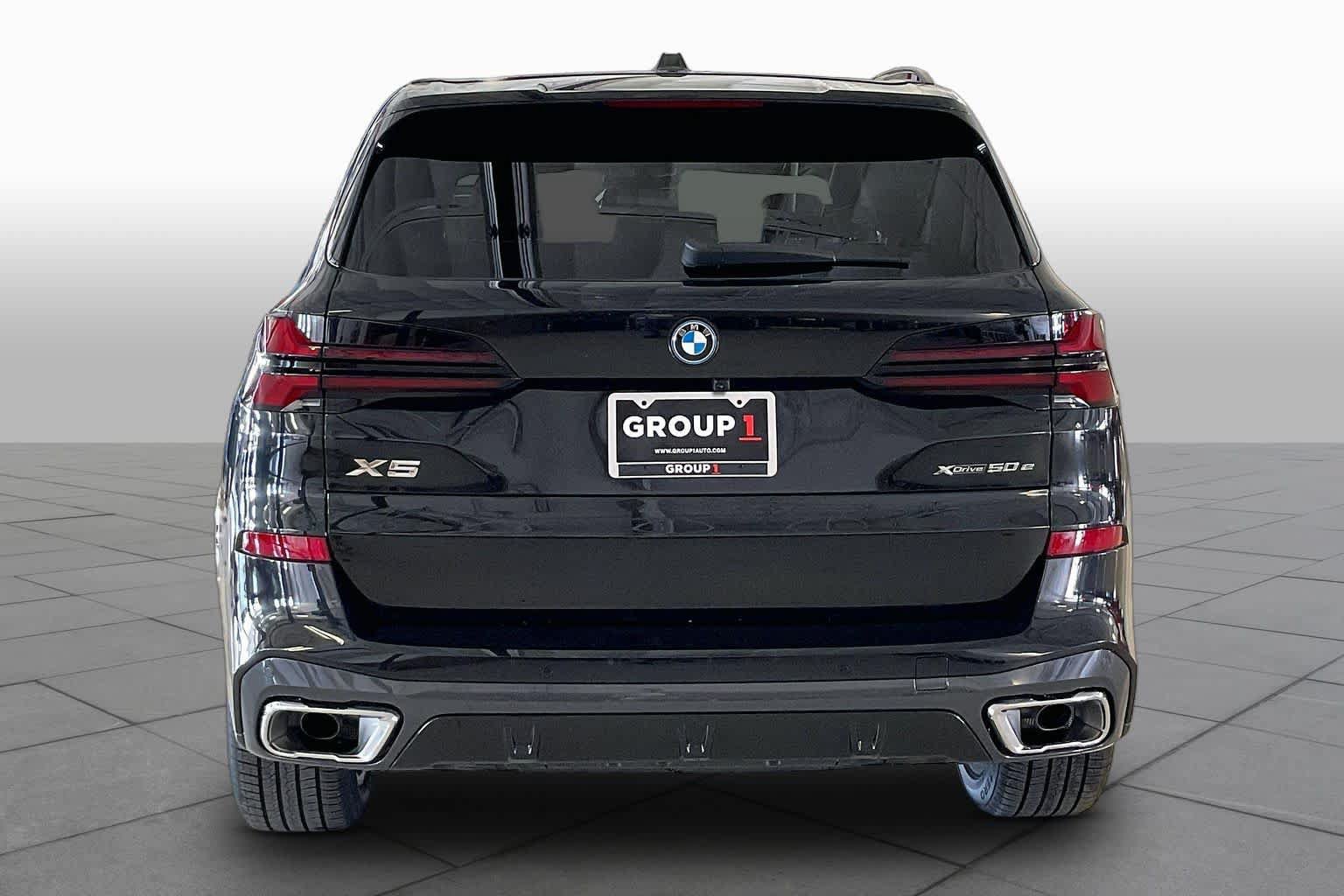 New 2026 BMW X5 xDrive50e AWD/4WD image 4