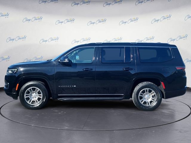 Used 2023 Jeep Wagoneer 4WD image 2
