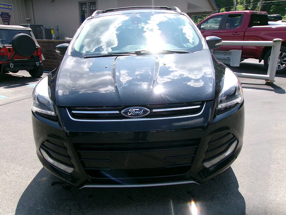 Used 2014 Ford Escape Titanium w/ Equipment Group 401A AWD/4WD image 5