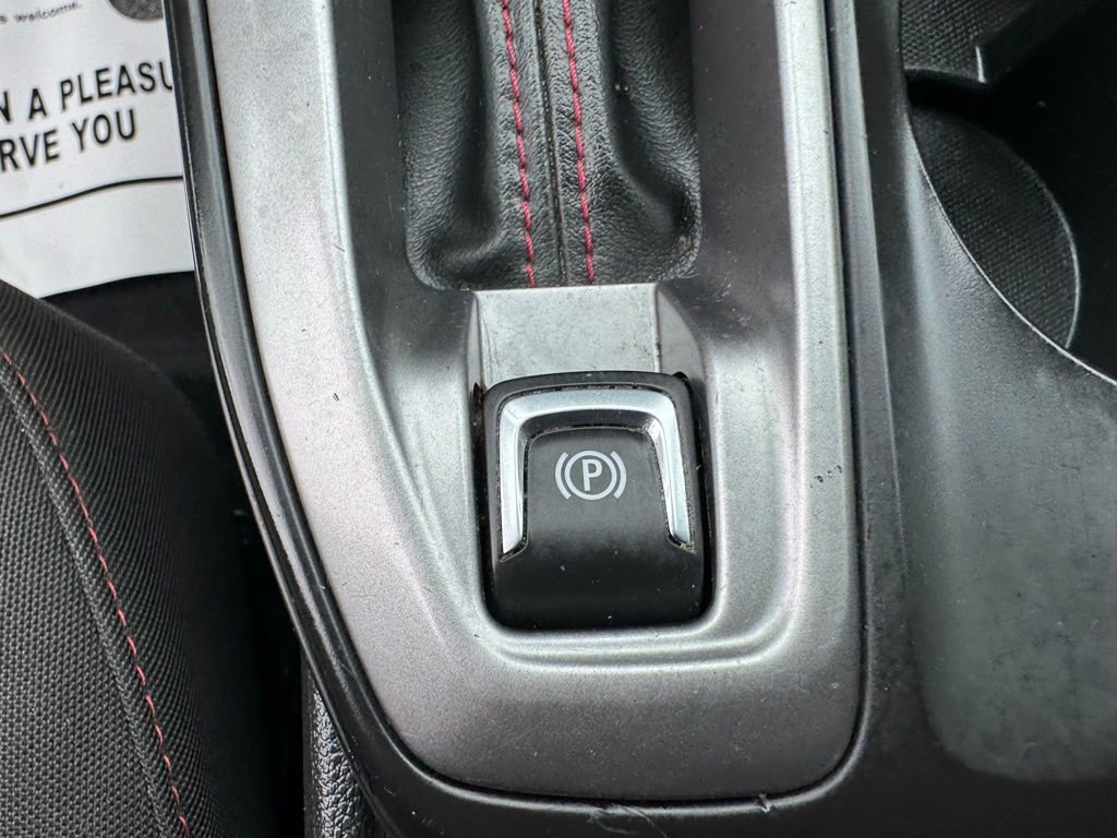 Used 2024 Chevrolet Trax RS w/ Driver Confidence Package image 27