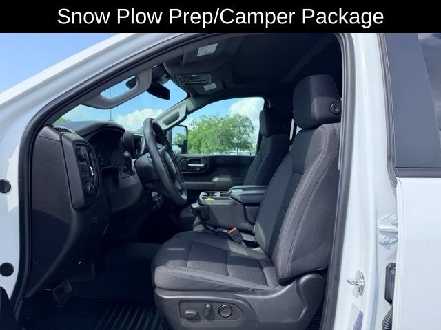 Certified 2025 Chevrolet Silverado 2500 Custom w/ Custom Value Package AWD/4WD image 8