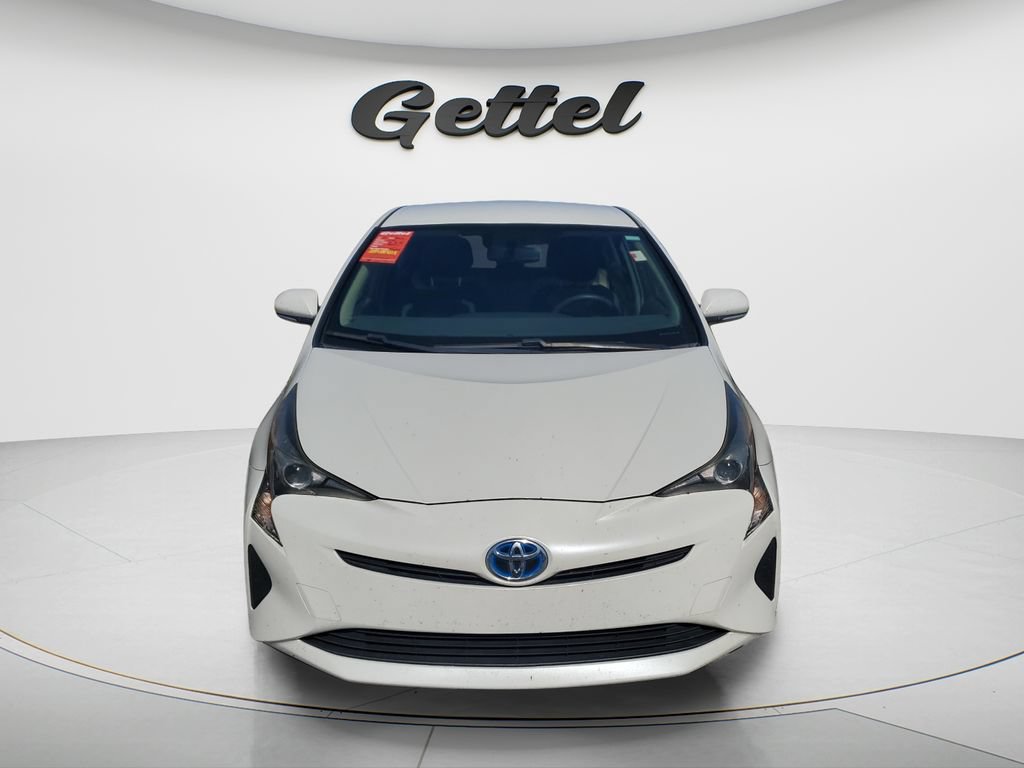 Used 2016 Toyota Prius Three FWD image 2