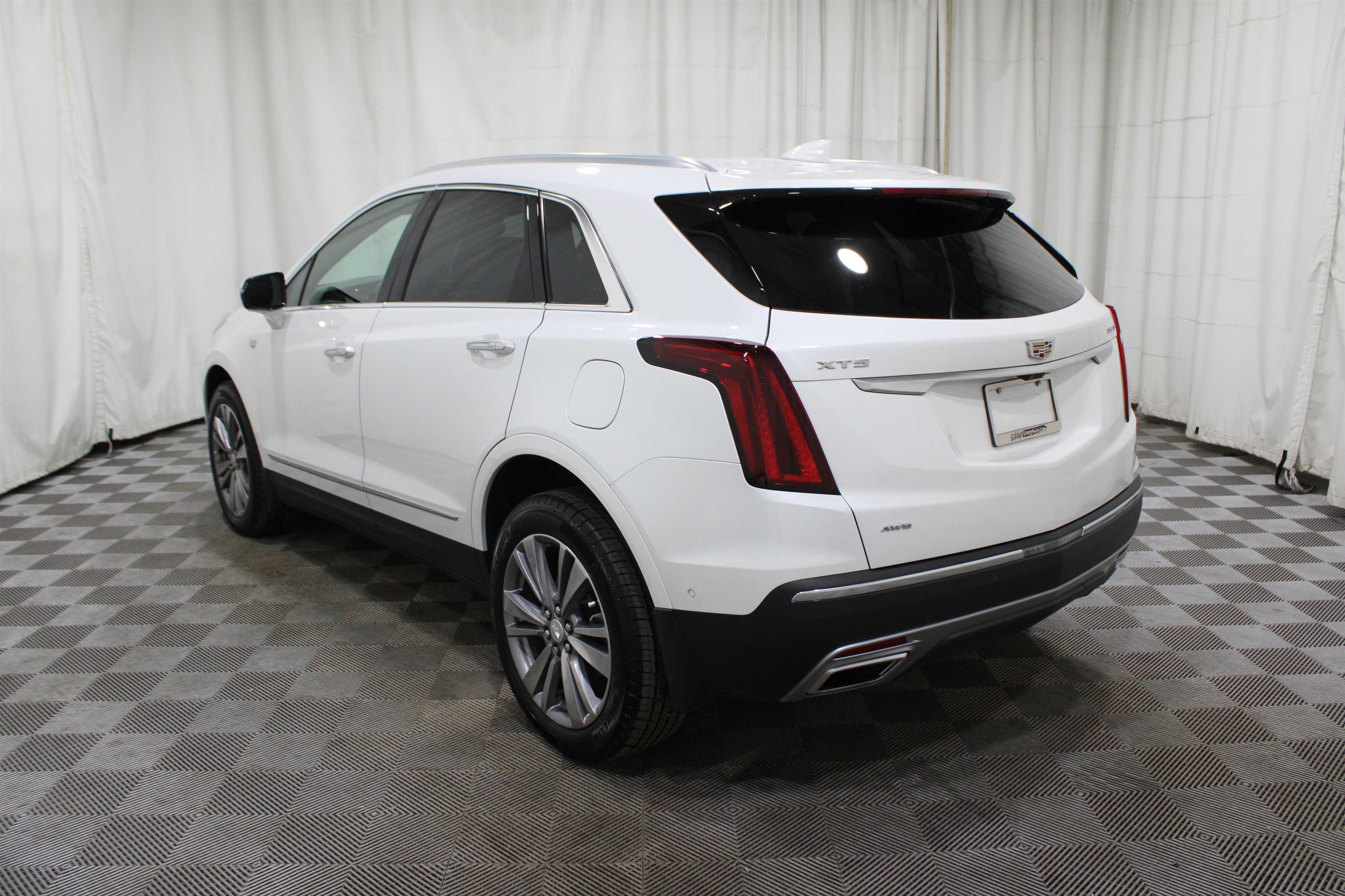 Certified 2024 Cadillac XT5 Premium Luxury w/ Technology Package image 38