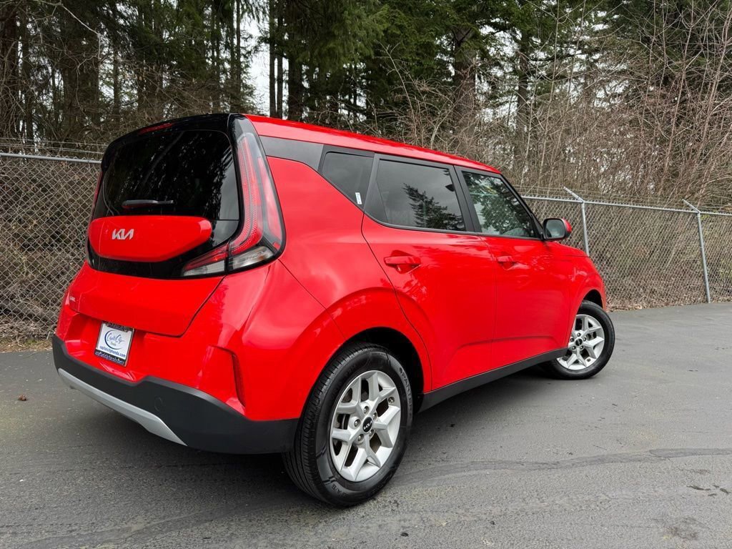 Used 2024 Kia Soul LX w/ Option Group 015 image 21